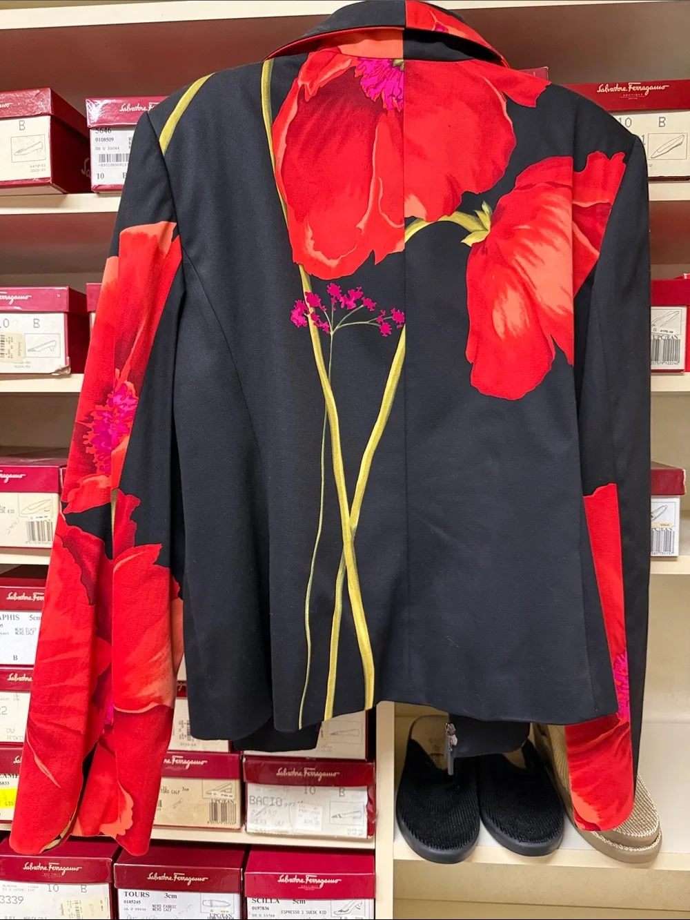 Ellen Tracy Black Jacket with Bold Red Floral Print
